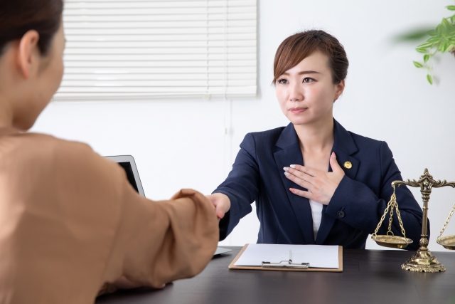 弁護士に相談